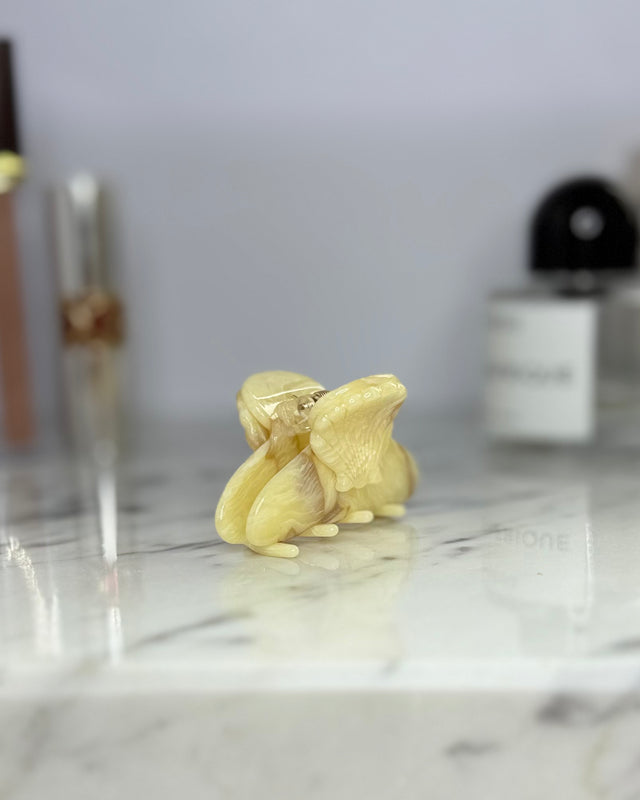 Mira Mini Acetate Claw